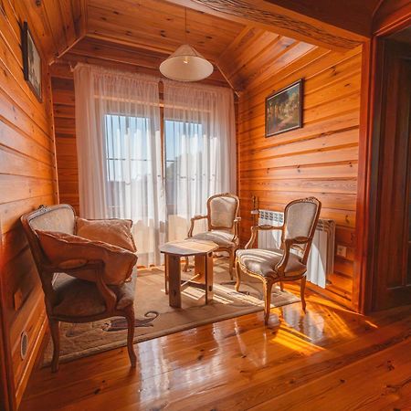 Bug Na Skarpie - Domek Wypoczynkowy Z Jacuzzi I Kominkiem Дрохичин Экстерьер фото